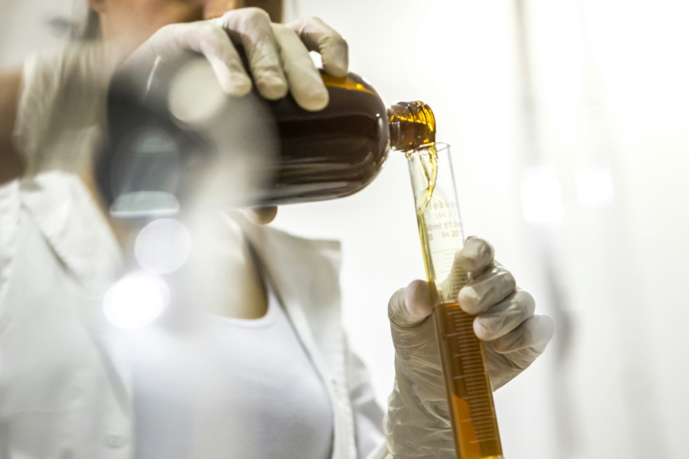 Kiểm soát định lượng nguyên liệu tại phòng R&D